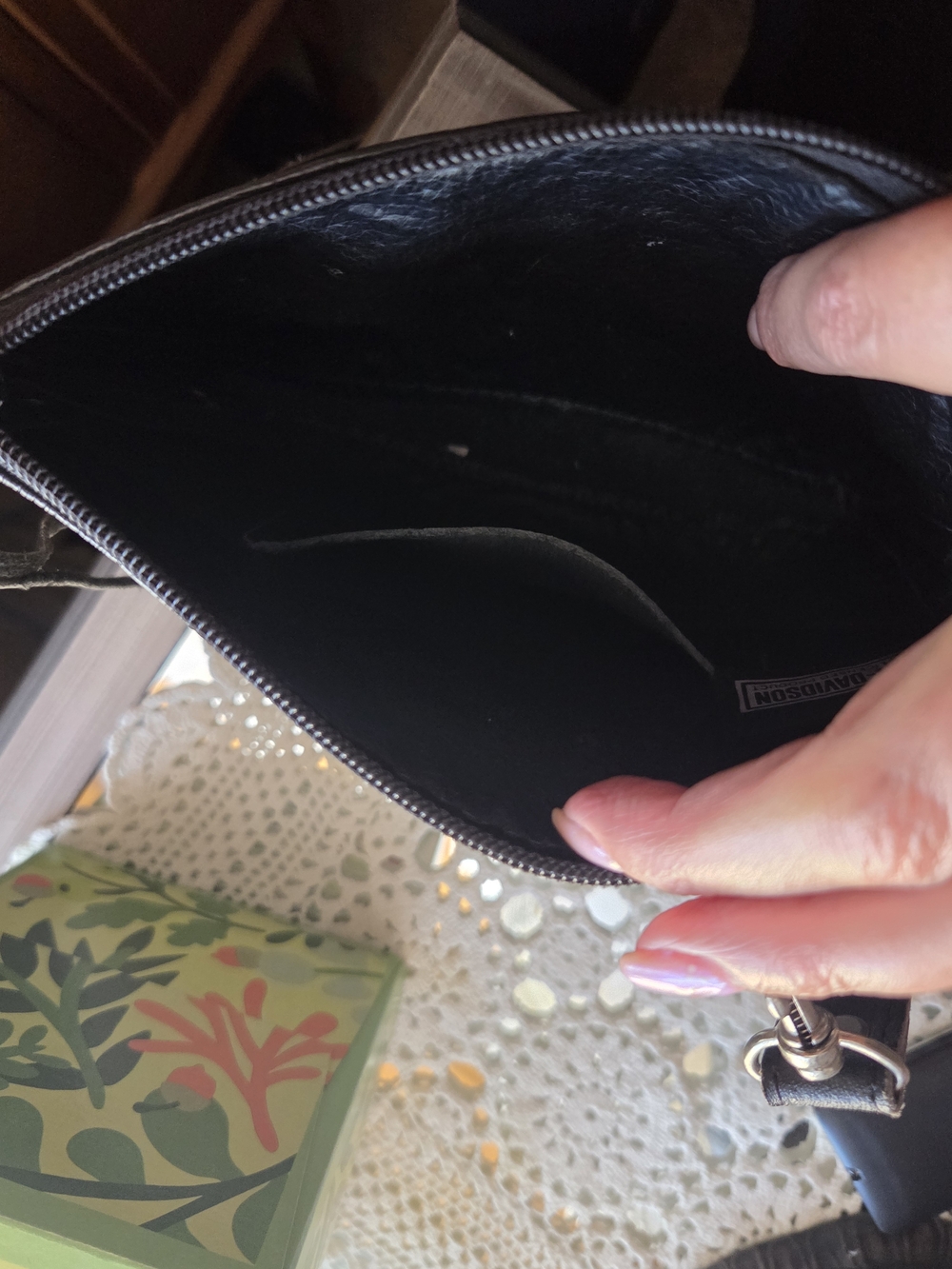 Harley-Davidson Black Leather Fringe Crossbody Bag - Picture 4 of 13